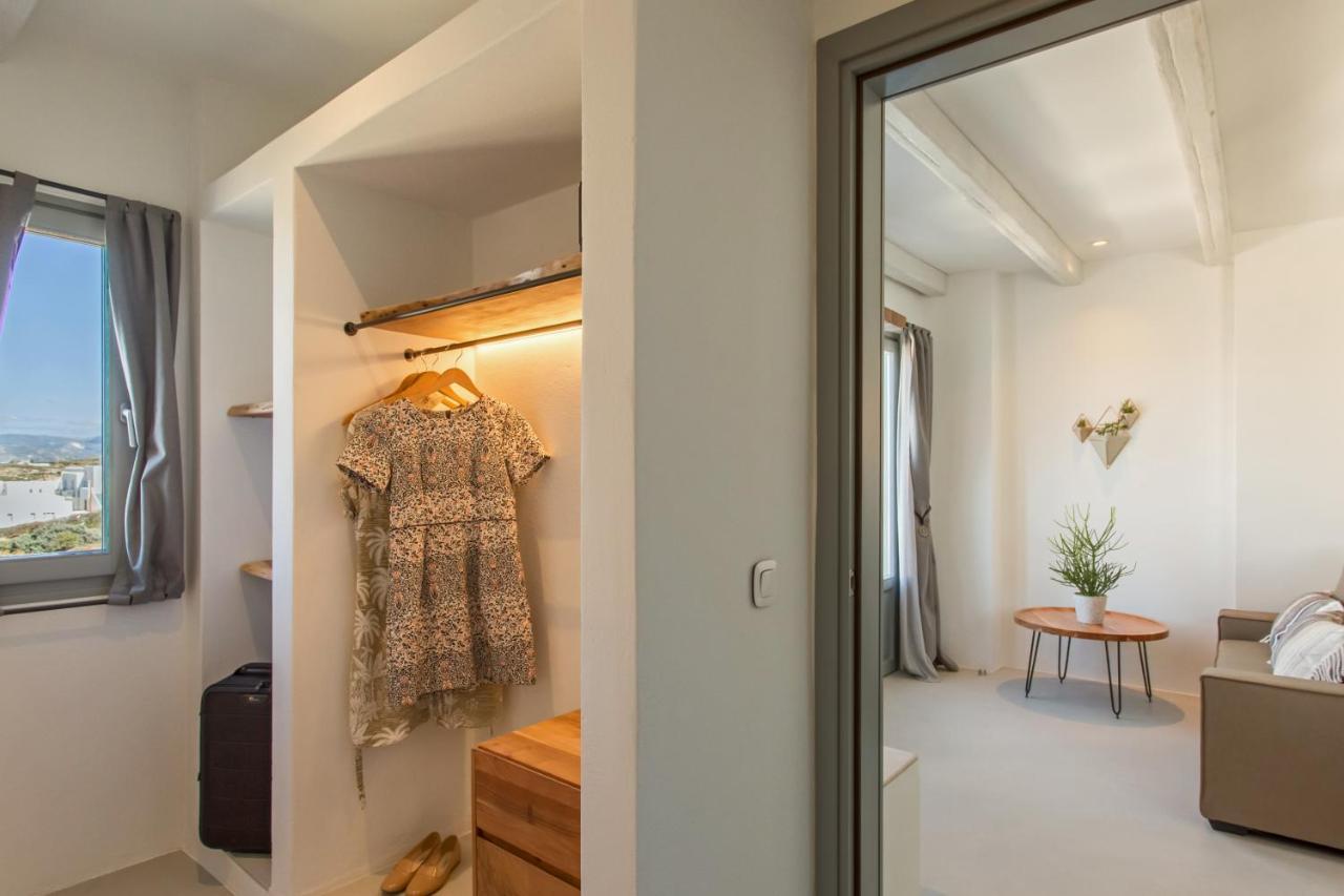 Paros Cape Suites Науса Екстер'єр фото
