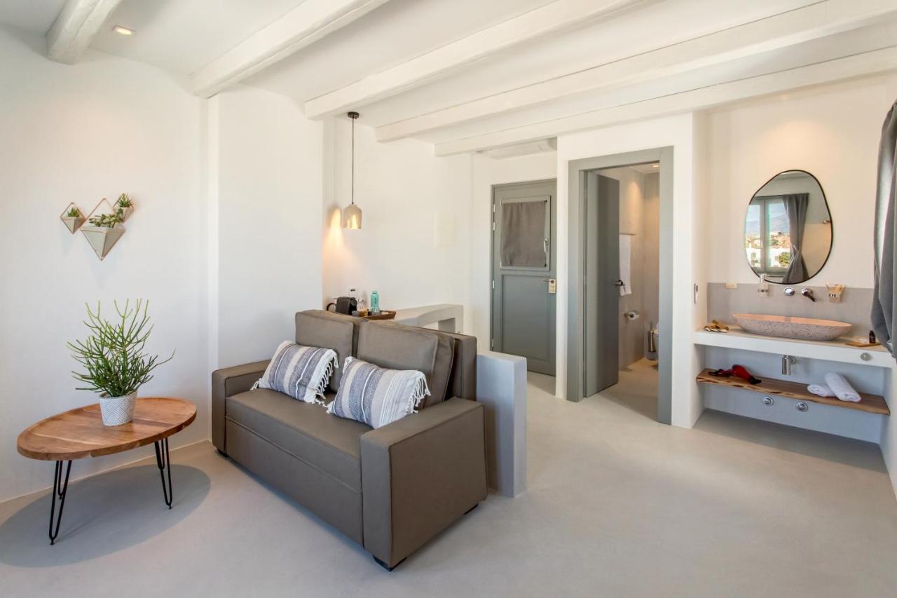 Paros Cape Suites Науса Екстер'єр фото