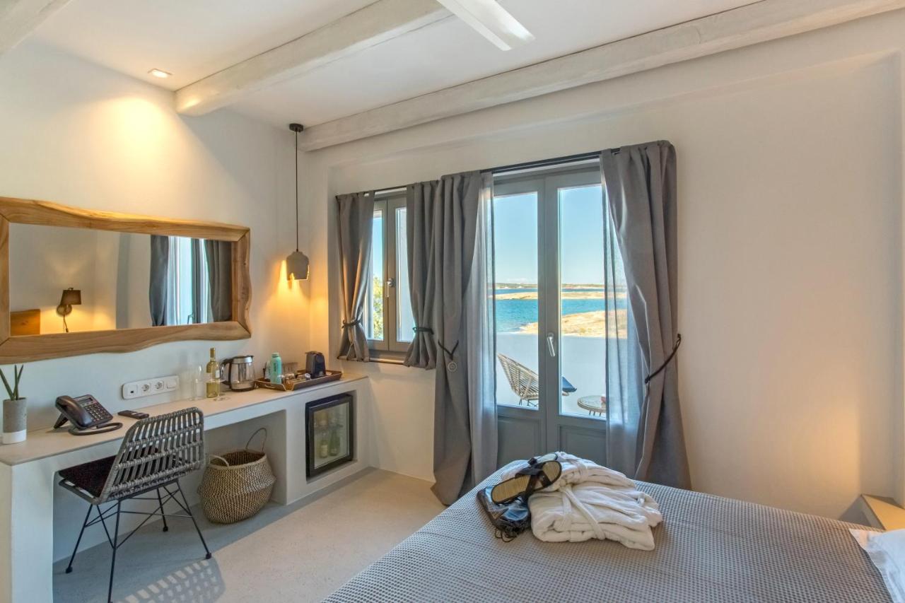 Paros Cape Suites Науса Екстер'єр фото