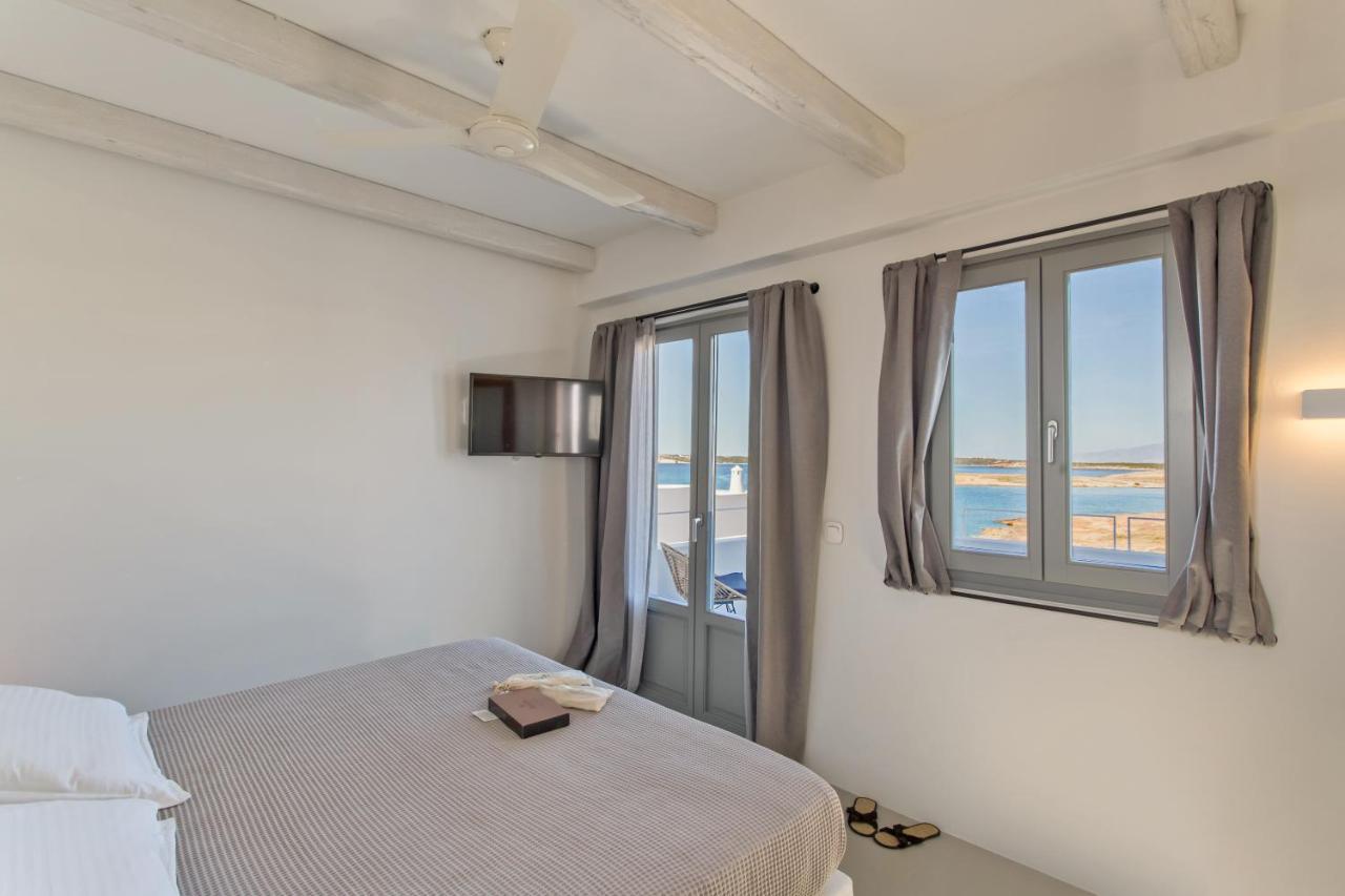 Paros Cape Suites Науса Екстер'єр фото