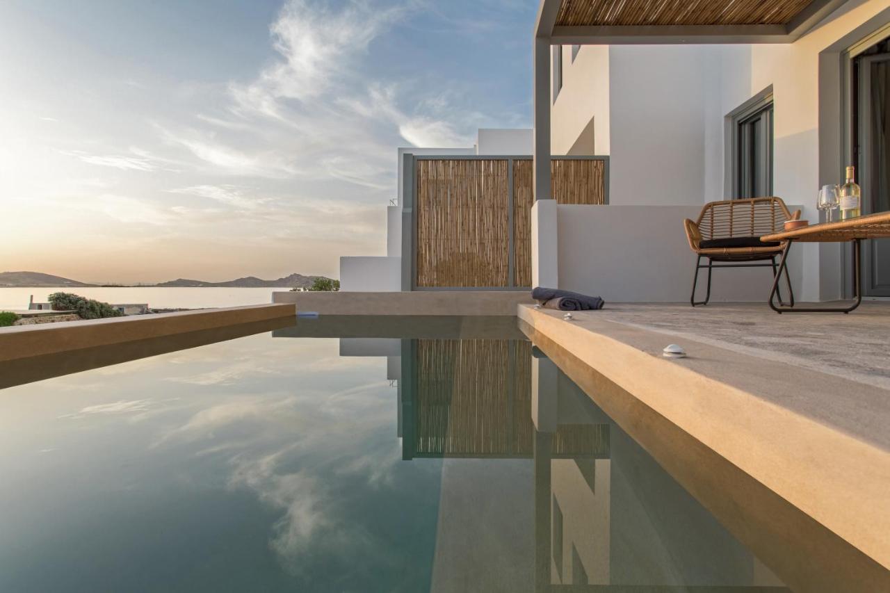 Paros Cape Suites Науса Екстер'єр фото