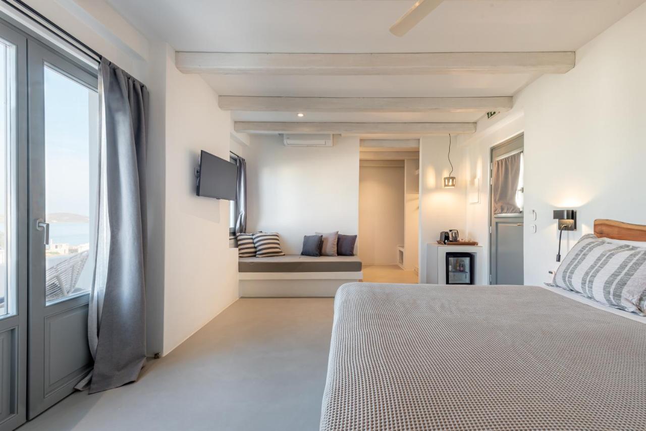 Paros Cape Suites Науса Екстер'єр фото