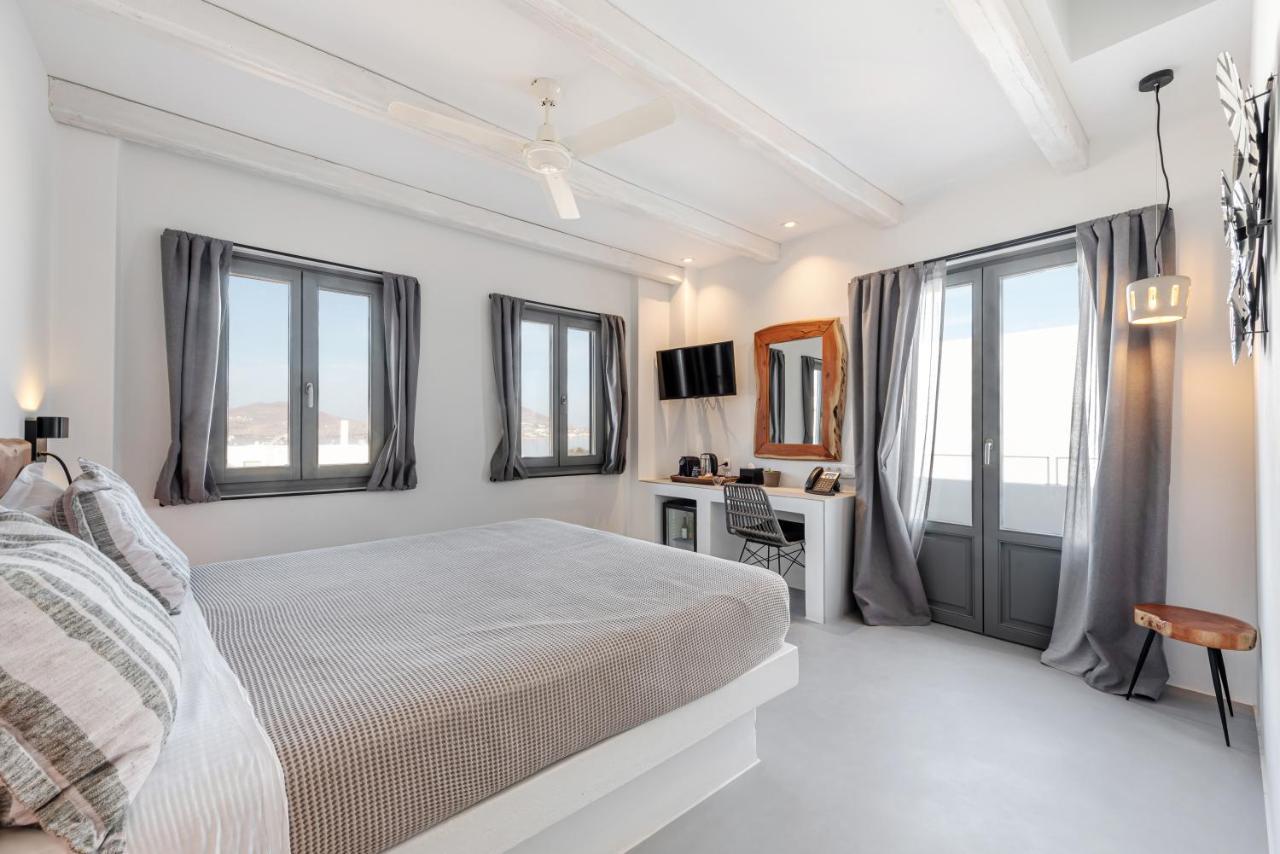 Paros Cape Suites Науса Екстер'єр фото