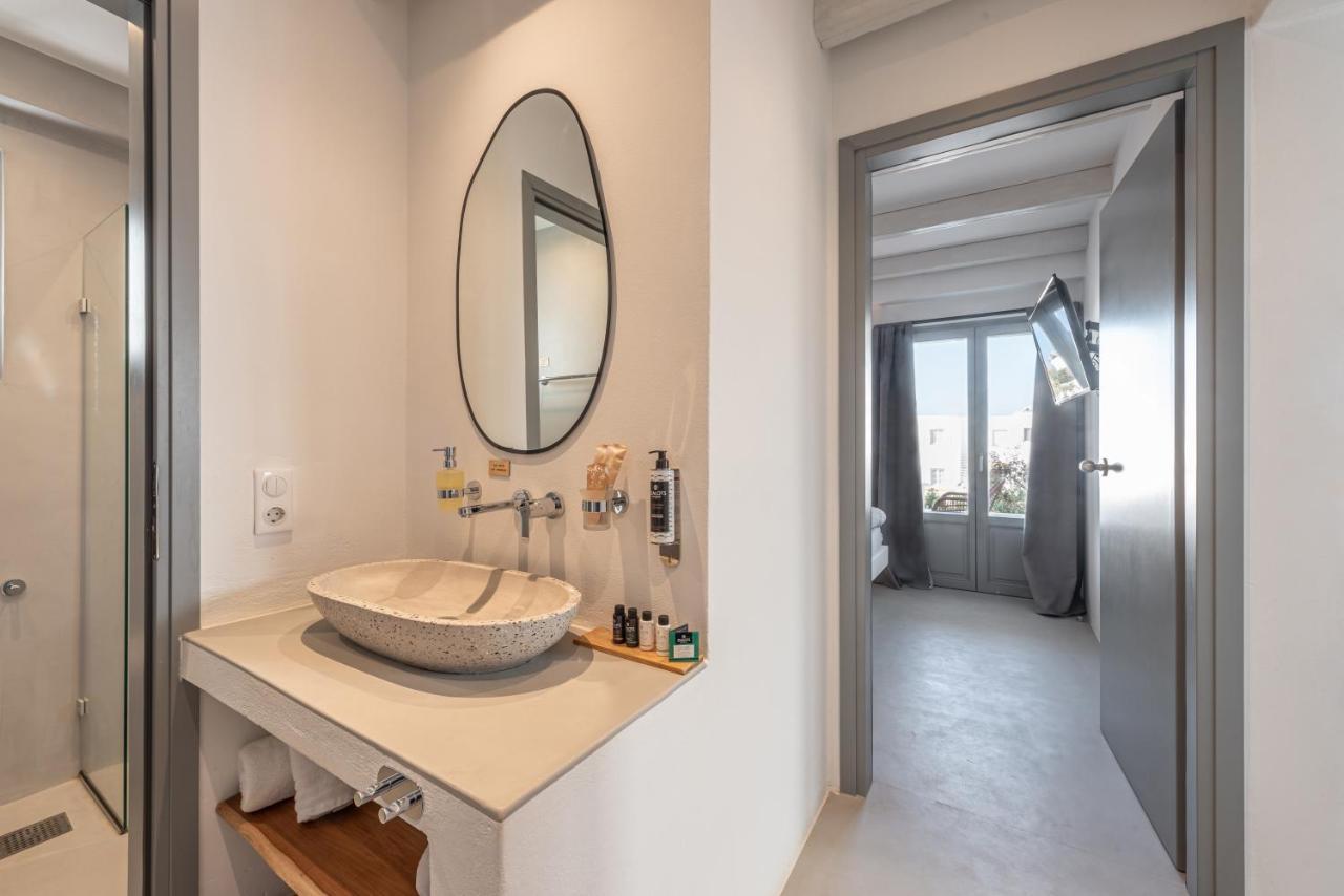 Paros Cape Suites Науса Екстер'єр фото