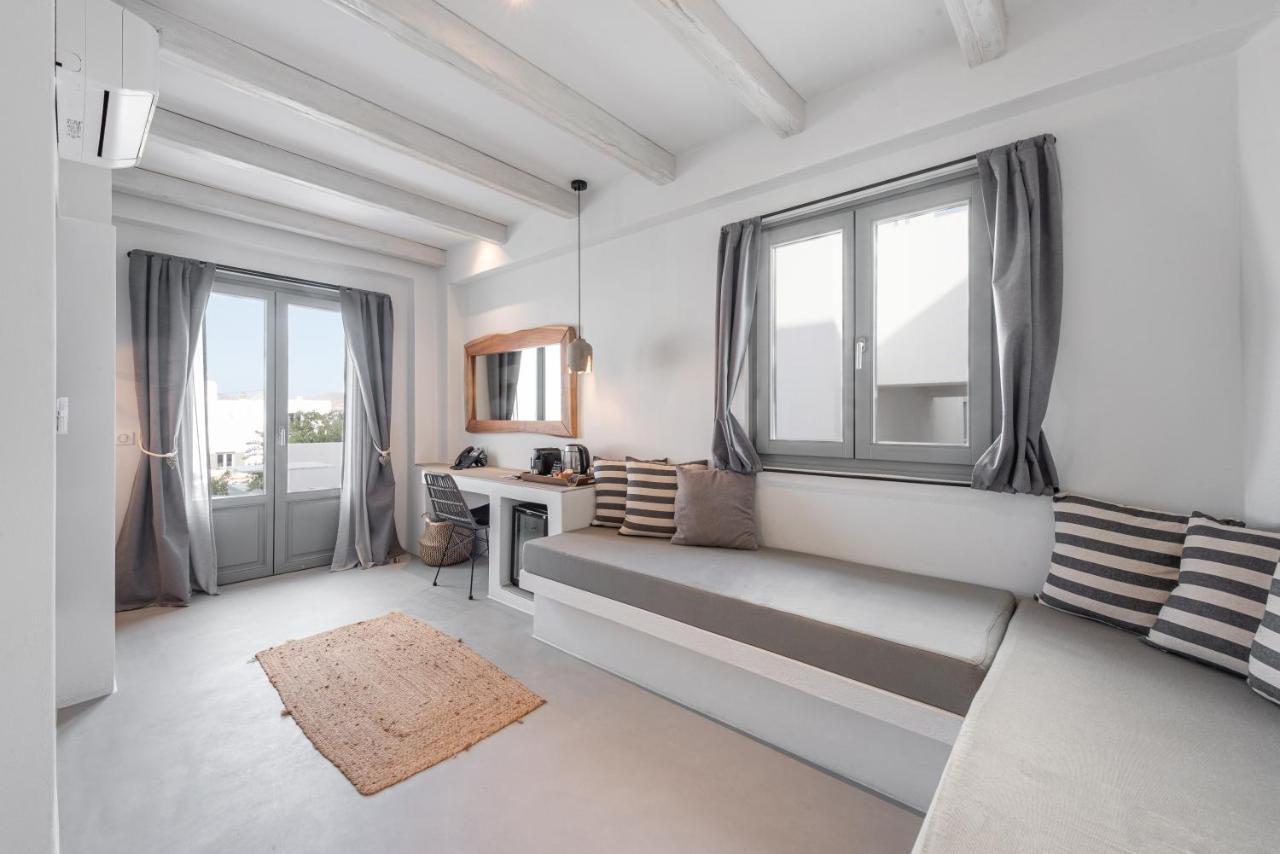 Paros Cape Suites Науса Екстер'єр фото