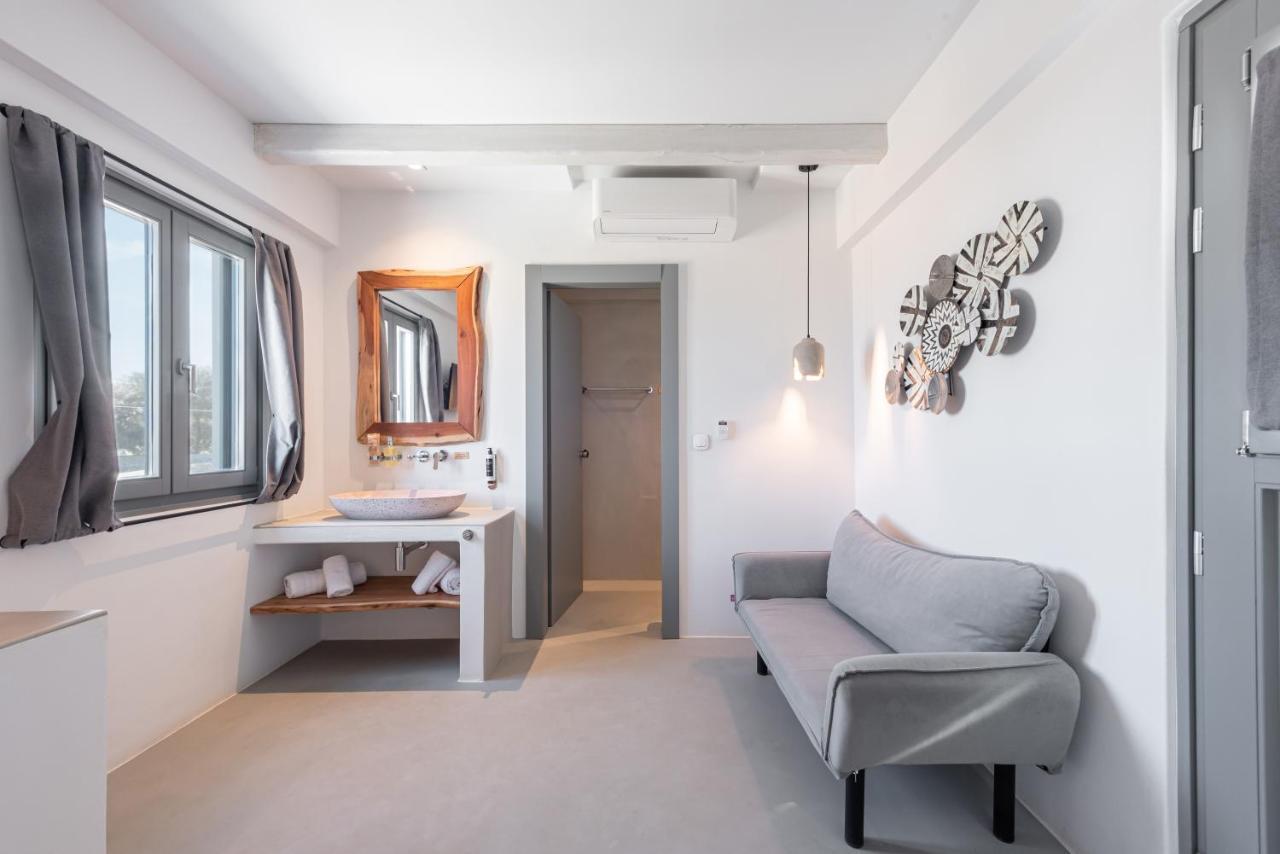 Paros Cape Suites Науса Екстер'єр фото