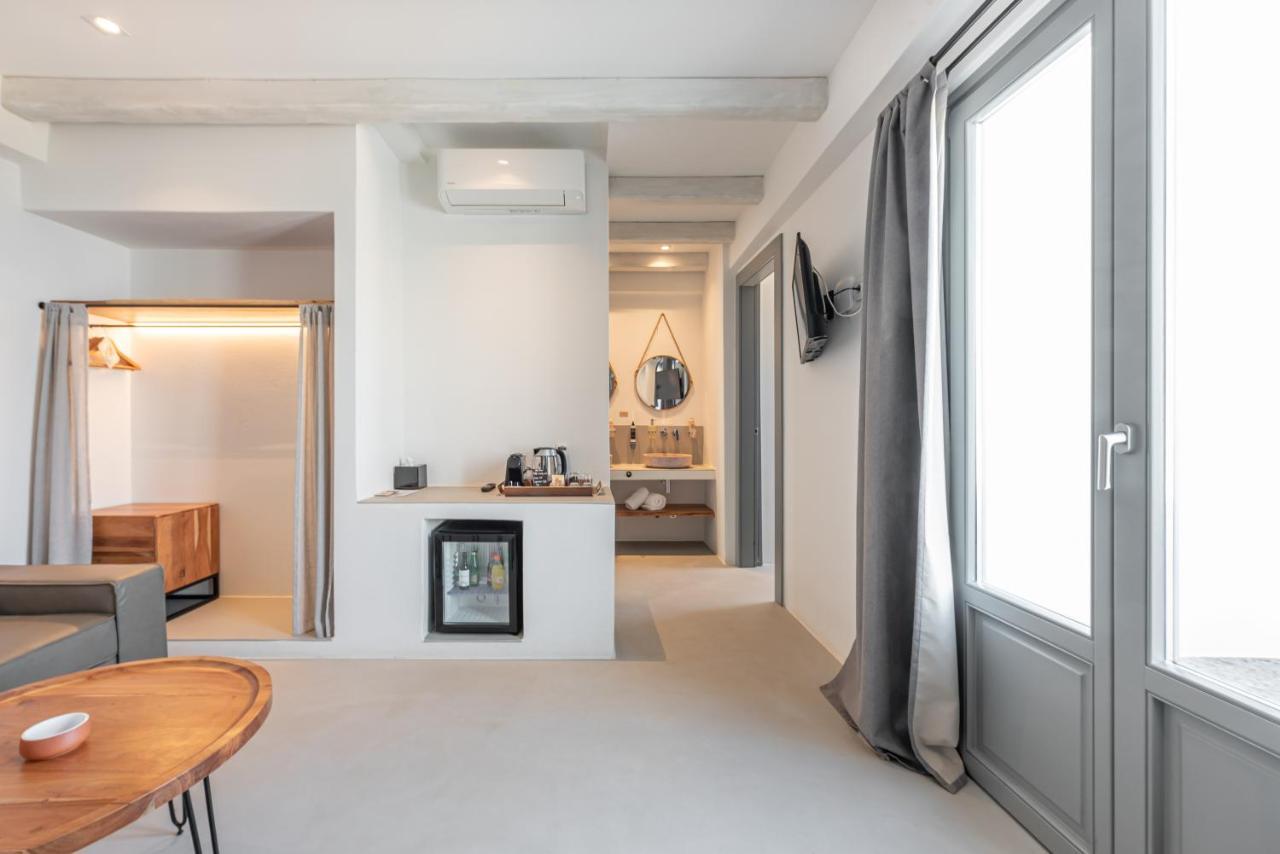 Paros Cape Suites Науса Екстер'єр фото